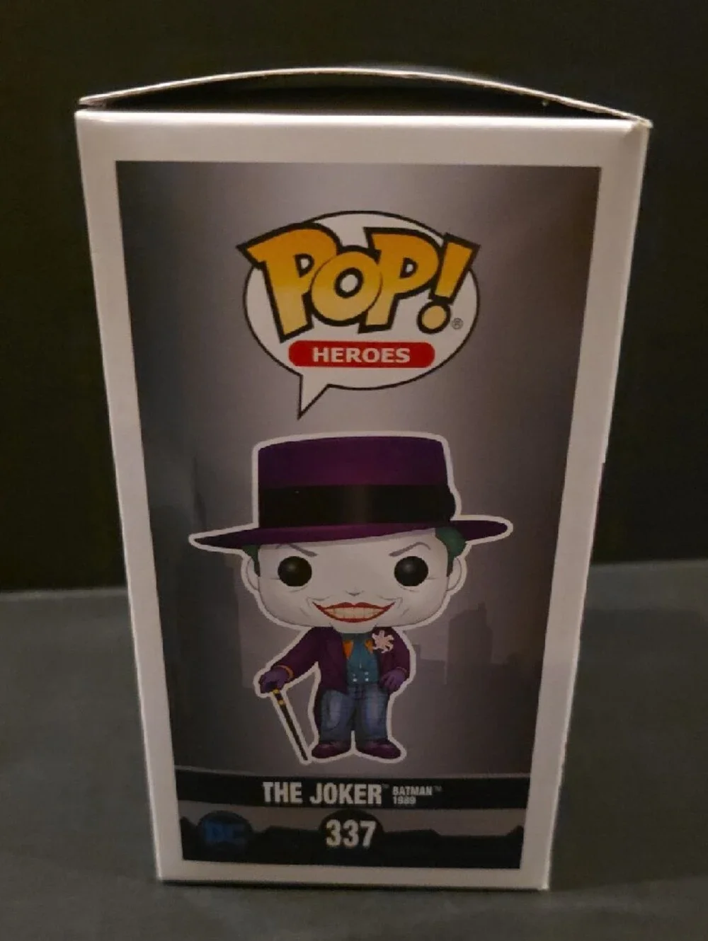 Funko The Joker Vinyl Figure — Purple Hat and Green Hair - Picture 5 of 6